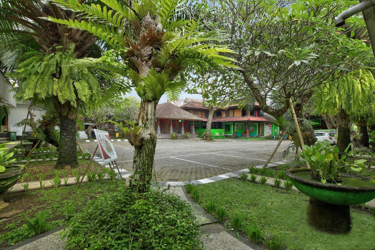 Negara Hotel Buitenkant foto