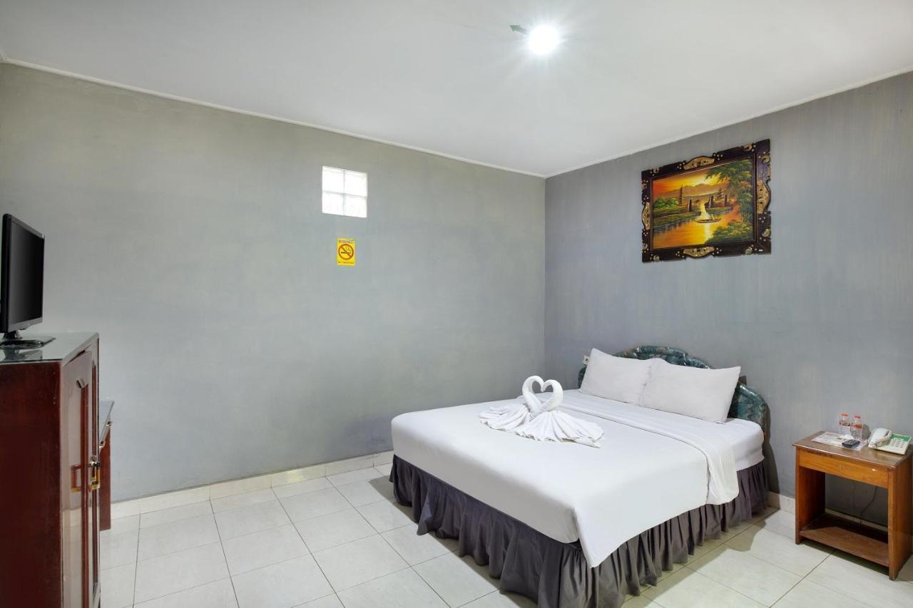 Negara Hotel Buitenkant foto
