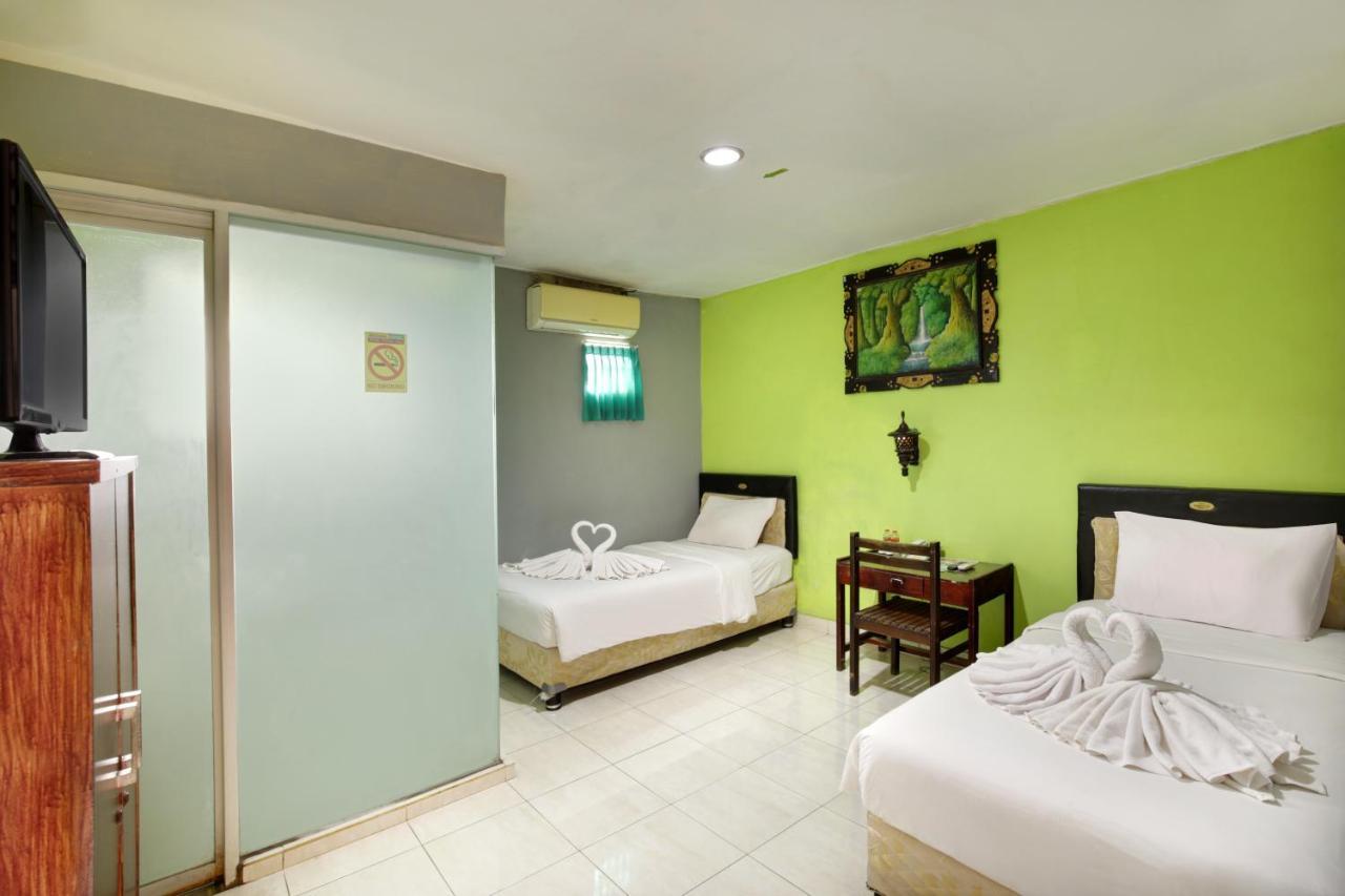 Negara Hotel Buitenkant foto