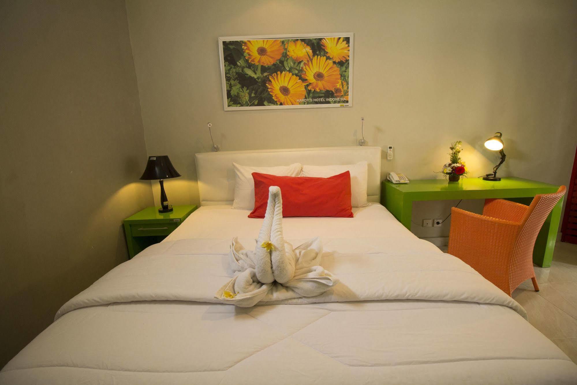 Negara Hotel Buitenkant foto